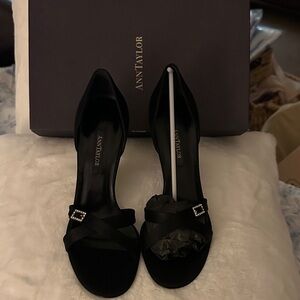 Ann Taylor Black Heeled Sandals